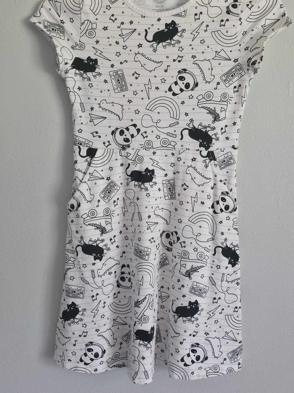 Wonder Nation Black & White Doodle Print Casual Dress